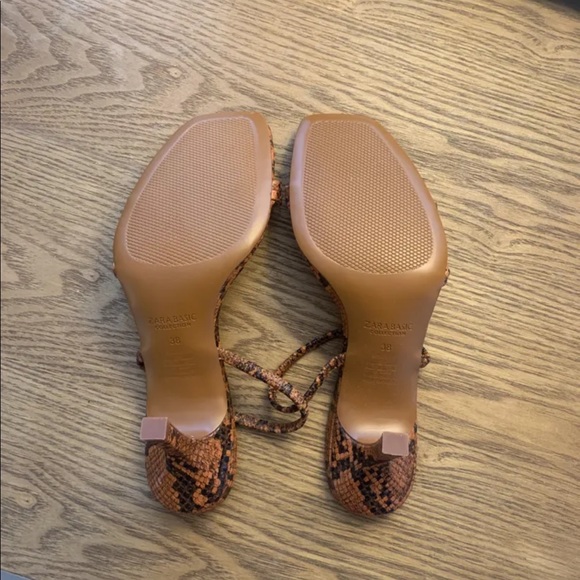 Never worn Zara heels - Picture 2 of 2